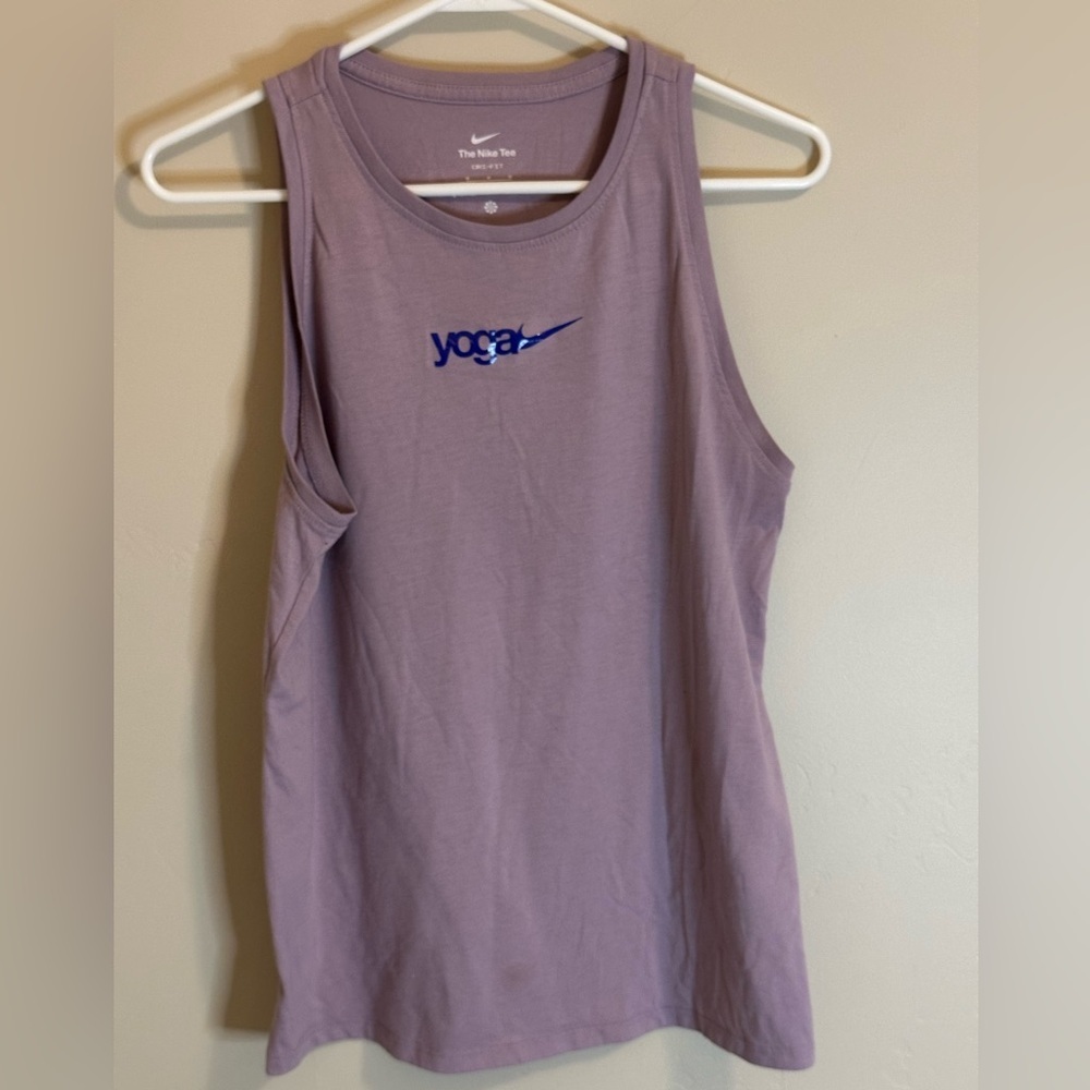 Nike Yoga Tank Top • Purple • Women’s Medium